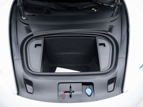 Used 2023 Porsche Taycan w/ Premium Package image 70