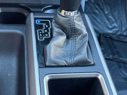 Used 2021 Toyota Tacoma SR5 image 18