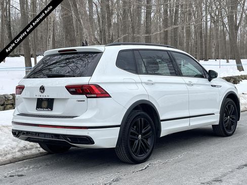 Used 2022 Volkswagen Tiguan SE R-Line image 3