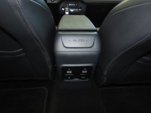 Used 2024 Ford Bronco Wildtrak AWD/4WD image 16