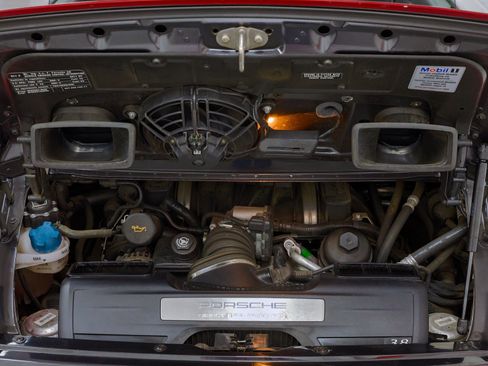 Used 2011 Porsche 911 Carrera 4S AWD/4WD image 20