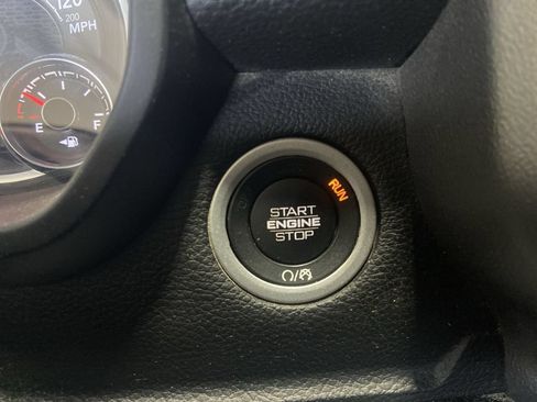 Used 2020 RAM 1500 Big Horn AWD/4WD image 16