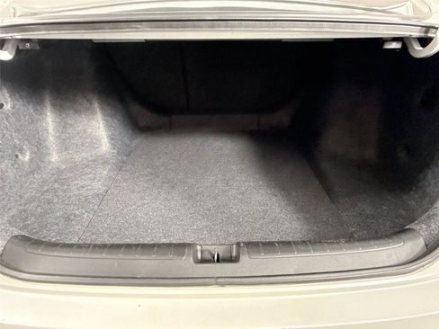 Used 2021 Honda Accord EX-L image 37
