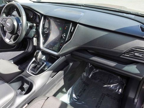 Used 2023 Subaru Outback Premium image 15