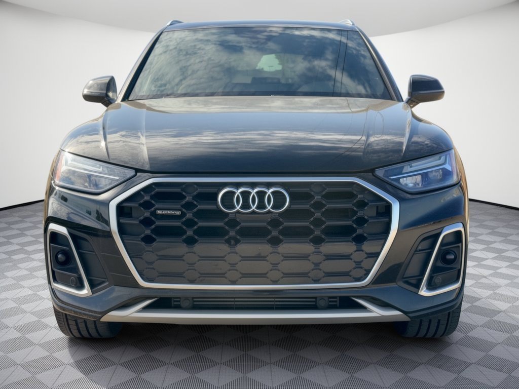 Used 2023 Audi Q5 2.0T Premium Plus w/ Premium Plus Package AWD/4WD image 6