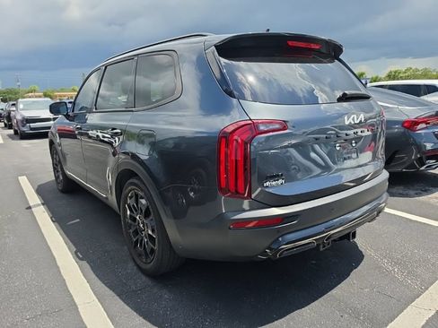 Used 2022 Kia Telluride SX w/ SX Prestige Package AWD/4WD image 13