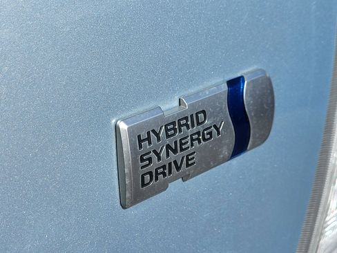 Used 2013 Toyota Prius V Three image 11