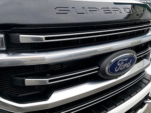 Used 2021 Ford F350 Platinum image 29