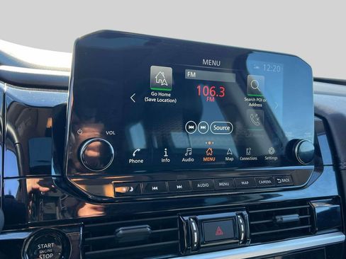 Certified 2025 Nissan Pathfinder Platinum image 28