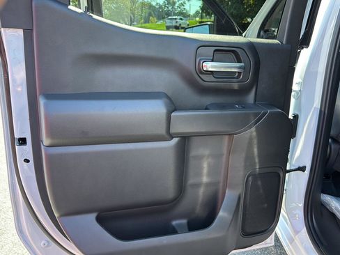 New 2026 Chevrolet Silverado 1500 Custom image 15