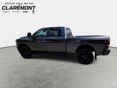 Used 2023 RAM 3500 Big Horn w/ Level 2 Equipment Group AWD/4WD image 5