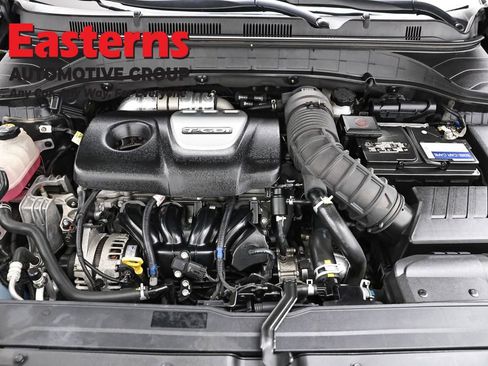 Used 2021 Hyundai Kona Ultimate image 7