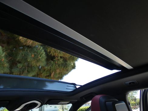 Used 2017 Porsche Macan GTS image 50