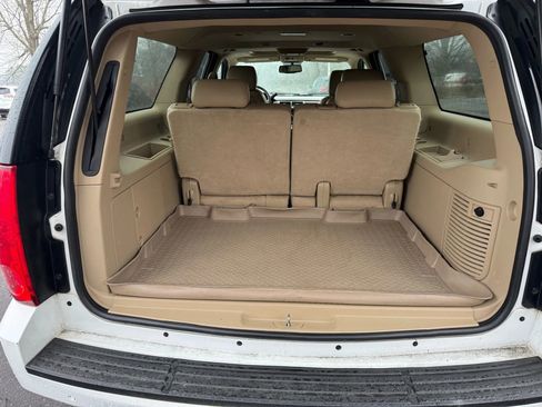 Used 2009 GMC Yukon XL SLT image 22