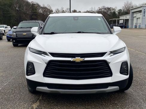 Used 2022 Chevrolet Blazer LT image 2