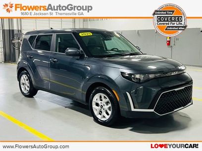 Used 2025 Kia Soul LX w/ LX Technology Package