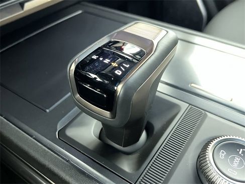 Used 2024 GMC Hummer EV 3X w/ LPO, Illumination Package image 16