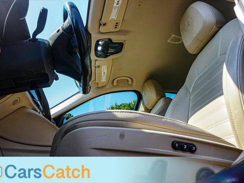 Used 2017 Alfa Romeo Giulia Ti w/ Lusso Light Wood Package image 22