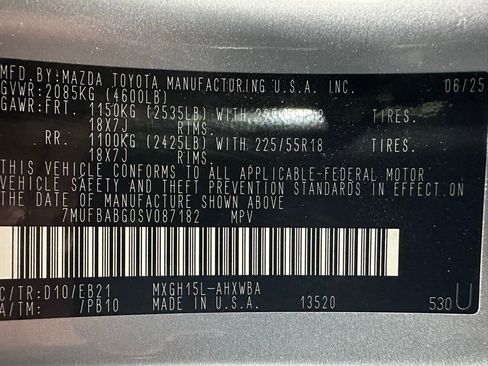 Used 2025 Toyota Corolla Cross AWD Hybrid w/ Convenience Package image 11