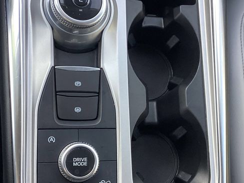 Used 2021 Ford Explorer XLT w/ Equipment Group 202A image 37