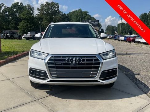 Used 2018 Audi Q5 Prestige w/ Prestige Package image 2