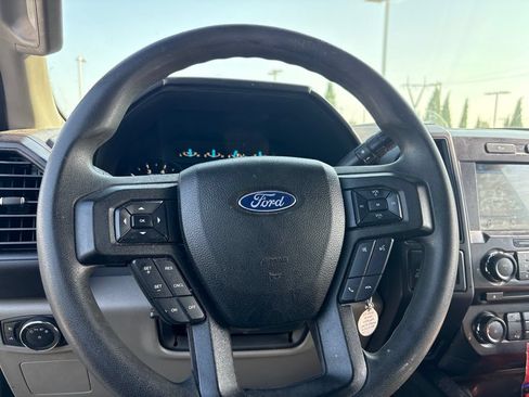 Used 2017 Ford F150 XL w/ Equipment Group 101A Mid AWD/4WD image 2