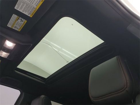 Used 2023 Nissan Frontier Pro-X w/ Pro-X Premium Package image 17