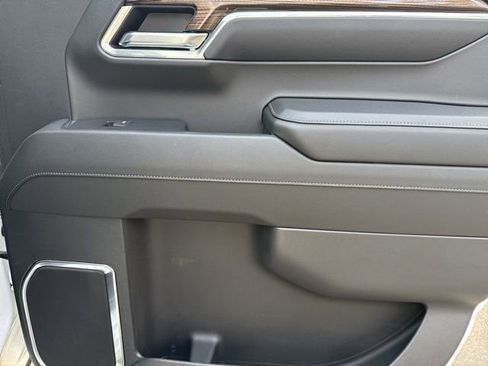 Used 2024 Chevrolet Silverado 1500 RST w/ Z71 Off-Road Package image 27