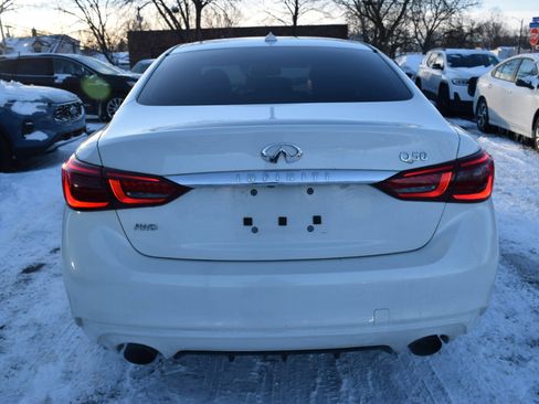 Used 2018 INFINITI Q50 Luxe w/ Essential Package (3.0T Luxe) image 6