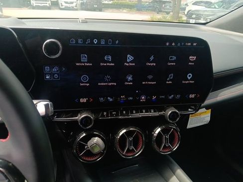 Used 2024 Chevrolet Blazer EV RS AWD/4WD image 3
