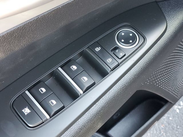 Used 2023 Kia Forte LXS FWD image 21