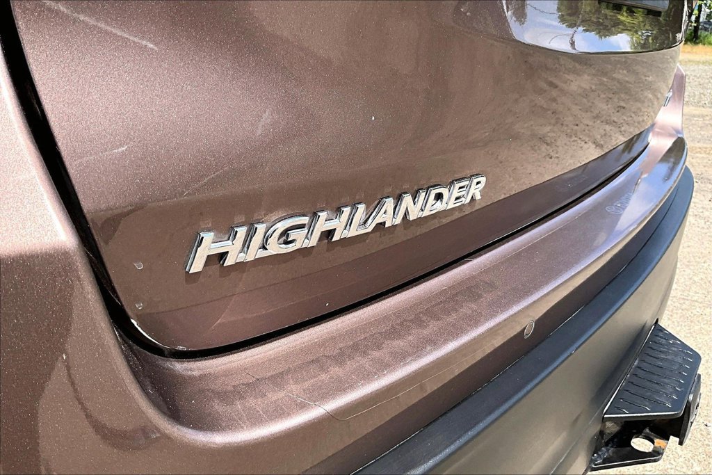 Used 2018 Toyota Highlander Limited Platinum AWD/4WD image 33