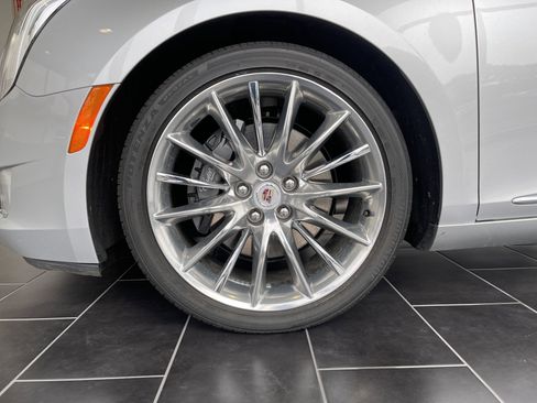 Used 2013 Cadillac XTS Platinum image 11