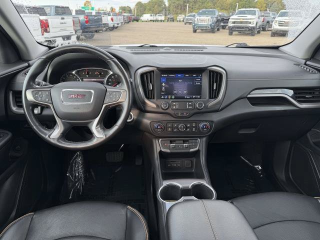 Used 2022 GMC Terrain AT4 w/ Tech Package AWD/4WD image 16