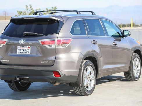 Used 2016 Toyota Highlander Limited image 5