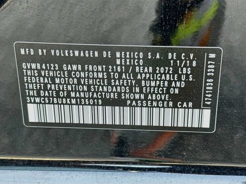 Used 2019 Volkswagen Jetta SE w/ Cold Weather Package FWD image 30