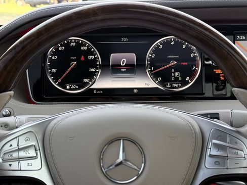 Used 2017 Mercedes-Benz S 550 4MATIC Sedan image 50