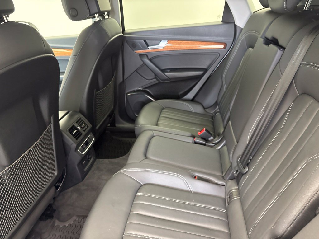 Certified 2023 Audi Q5 2.0T Premium w/ Convenience Package AWD/4WD image 22