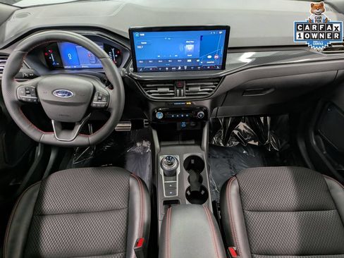 Used 2023 Ford Escape ST-Line w/ Tech Pack #1 AWD/4WD image 24