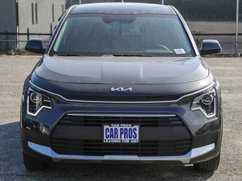 New 2026 Kia Niro LX FWD image 3