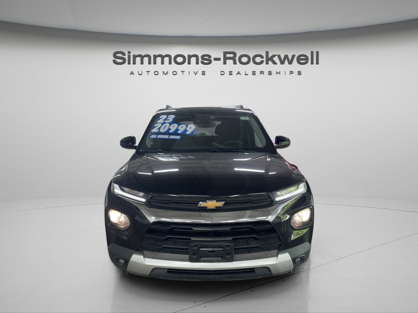 Used 2023 Chevrolet TrailBlazer LT w/ Convenience Package AWD/4WD image 8