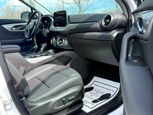 Used 2023 Chevrolet Blazer LT w/ Sound & Technology Package image 10
