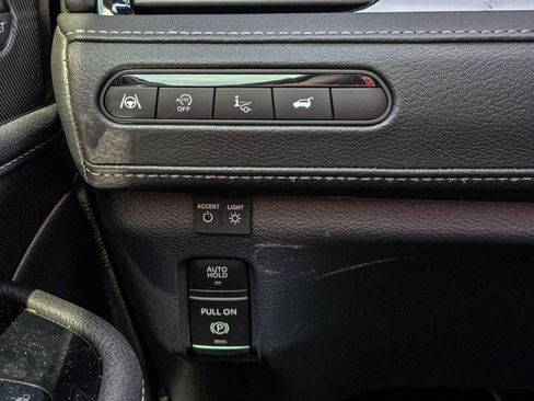 New 2026 INFINITI QX80 Luxe image 32