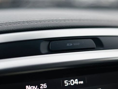 Used 2019 Kia Sorento SX image 36