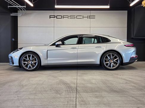 Certified 2026 Porsche Panamera RWD image 2