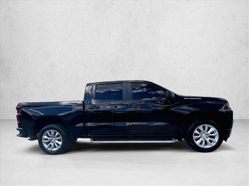 Used 2020 Chevrolet Silverado 1500 Custom w/ Custom Value Package RWD image 5