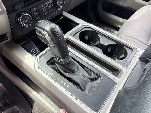 Used 2018 Ford F150 Lariat AWD/4WD image 27