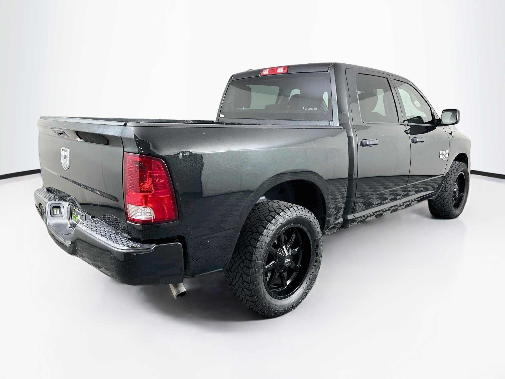 Used 2019 RAM 1500 Express w/ Express Value Package RWD image 9