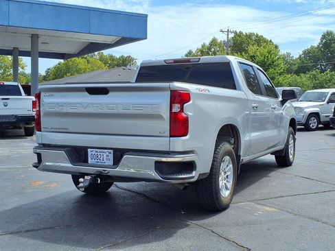 Used 2021 Chevrolet Silverado 1500 LT w/ Remote Start Package AWD/4WD image 9