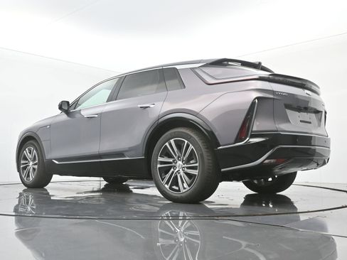 New 2026 Cadillac Lyriq Luxury image 17